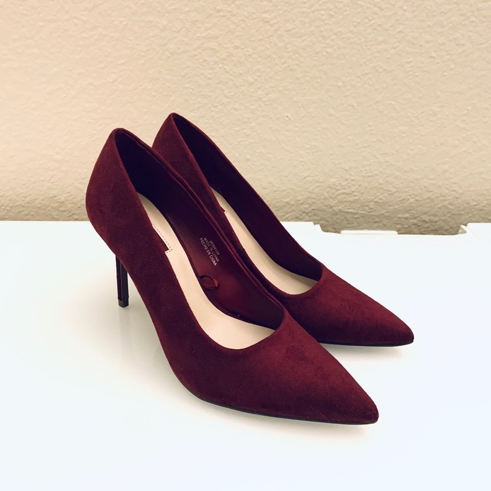 Forever 21 burgundy faux suede heels